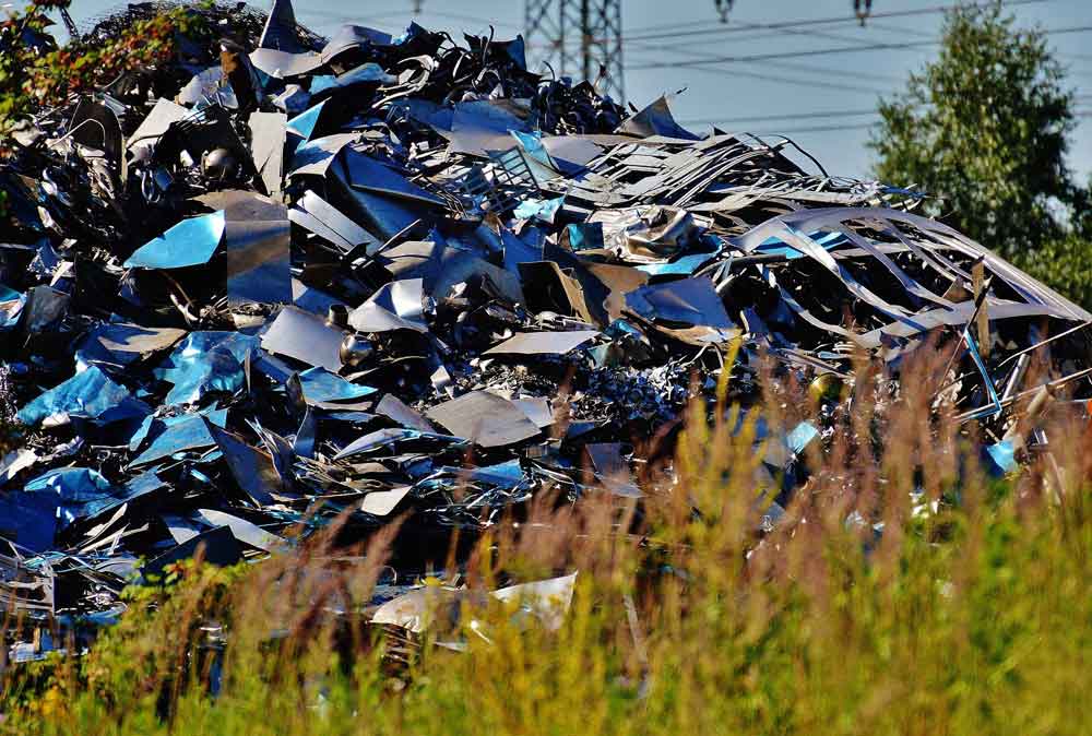 Preparing Scrap Metal For The Recycling Yard Gardner Metal Recycling